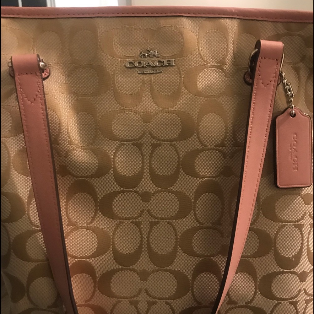 Coach tote